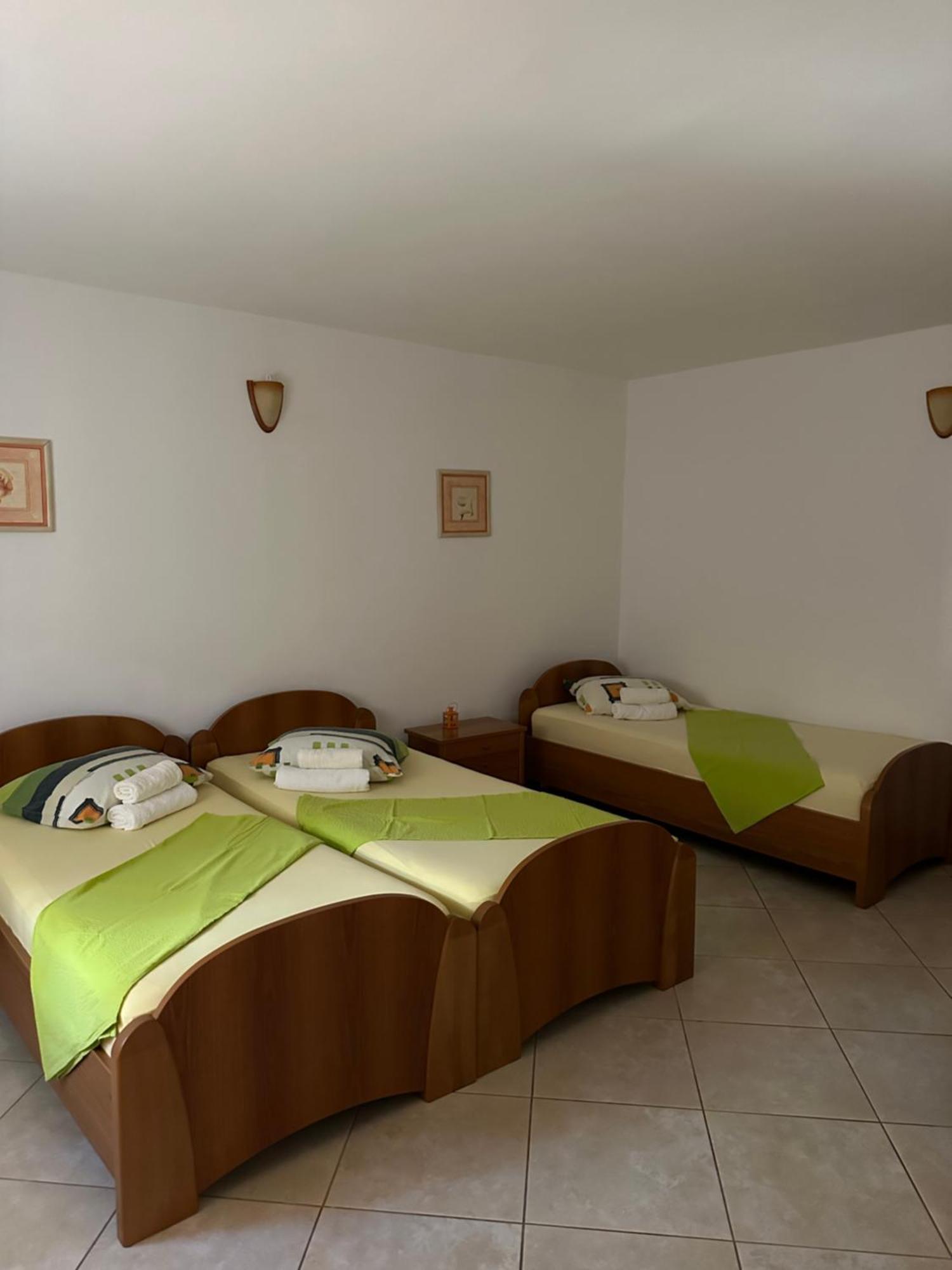Aleks Apartment Budva