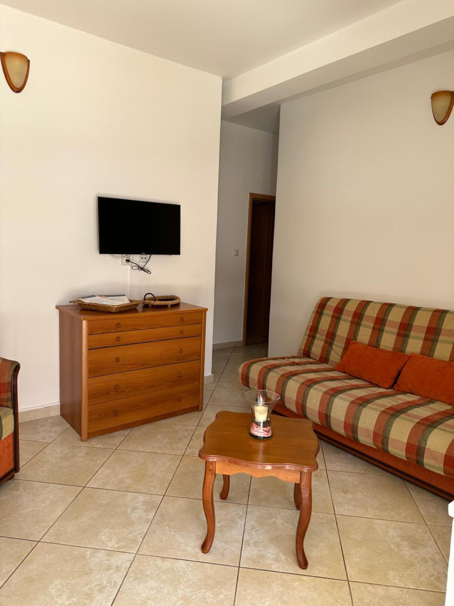 Aleks Apartment Budva